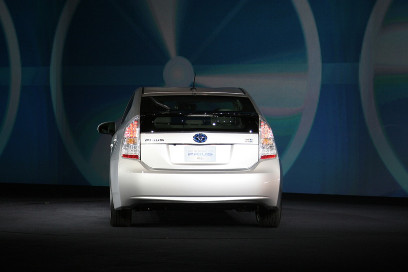 Illustration for article titled 2010 Toyota Prius: At 50 MPG, Officially Highest-Mileage Retail Vehicle
